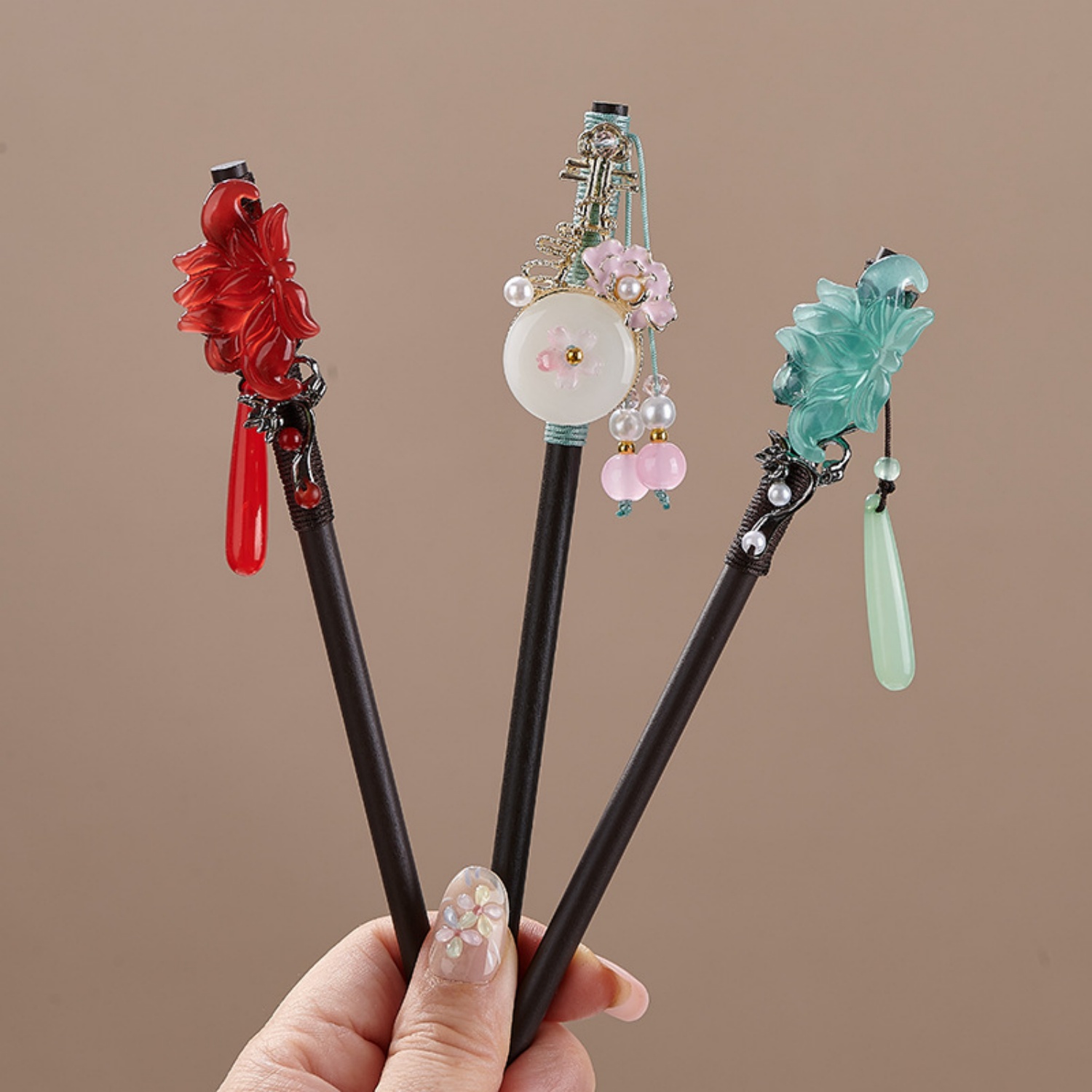 دبوس شعر خشبي بتصميم زهور عتيق - مراجعة Hair Fork Stick وسعره
