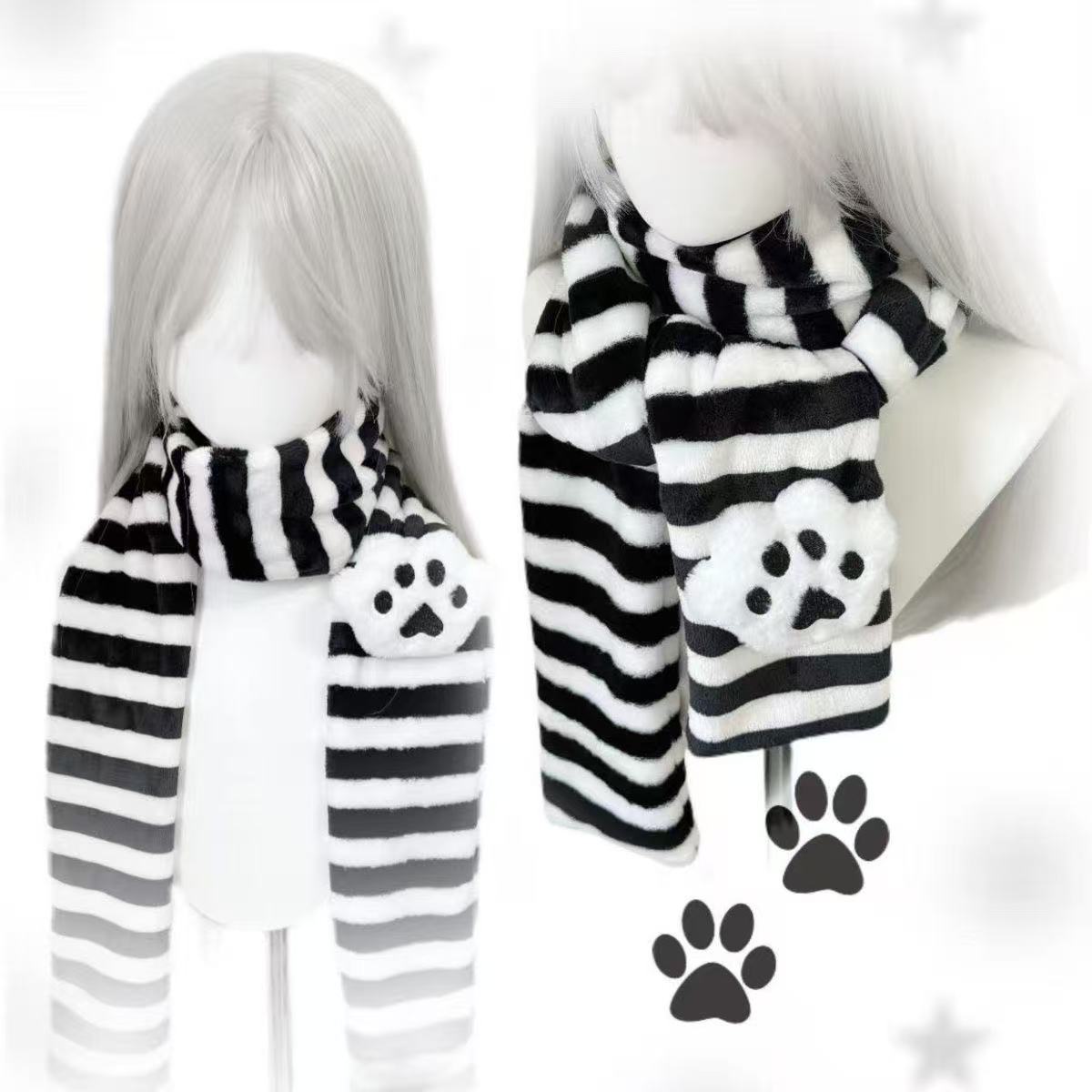 وشاح كاواي مزين بمخالب القطط و - مراجعة Women'S Winter Accessories Set وسعره
