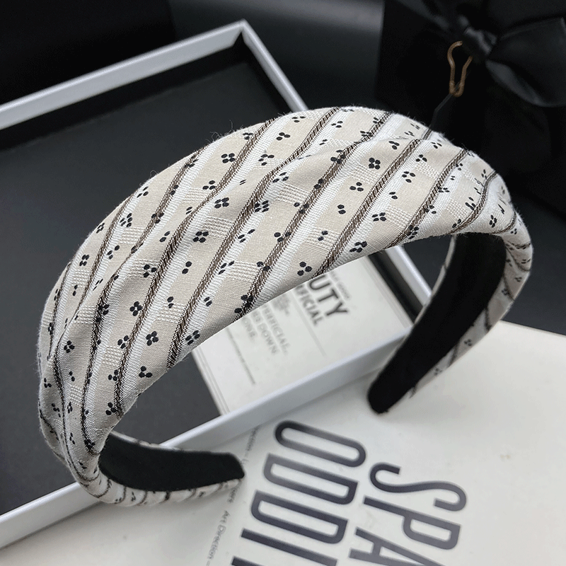 عصابة رأس نسائية أنيقة بتصميم  - مراجعة Women'S Accessories New Look وسعره