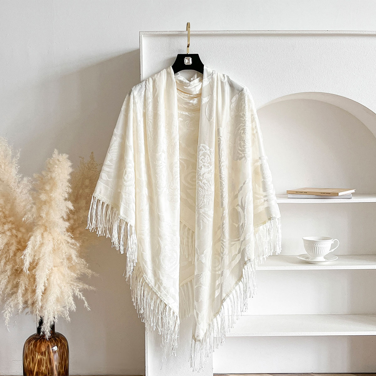شال مخملي عتيق الطراز بتطريز ز - مراجعة Women'S Winter Accessories Set وسعره