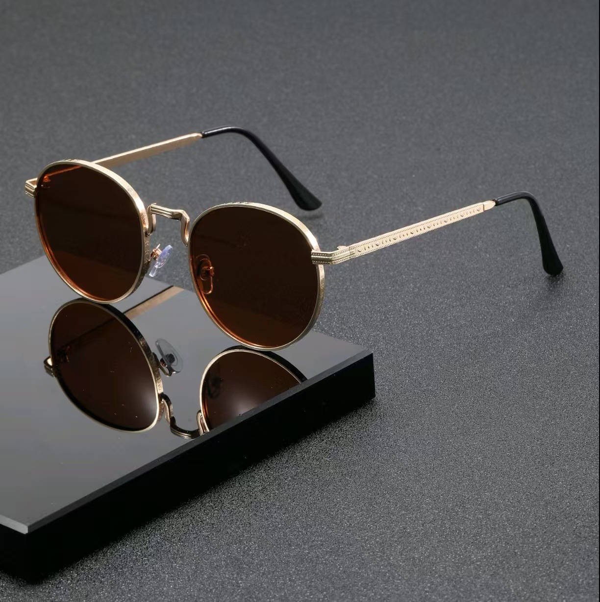 نظارات شمسية كلاسيكية دائرية ا - مراجعة Women'S Accessories Designer وسعره