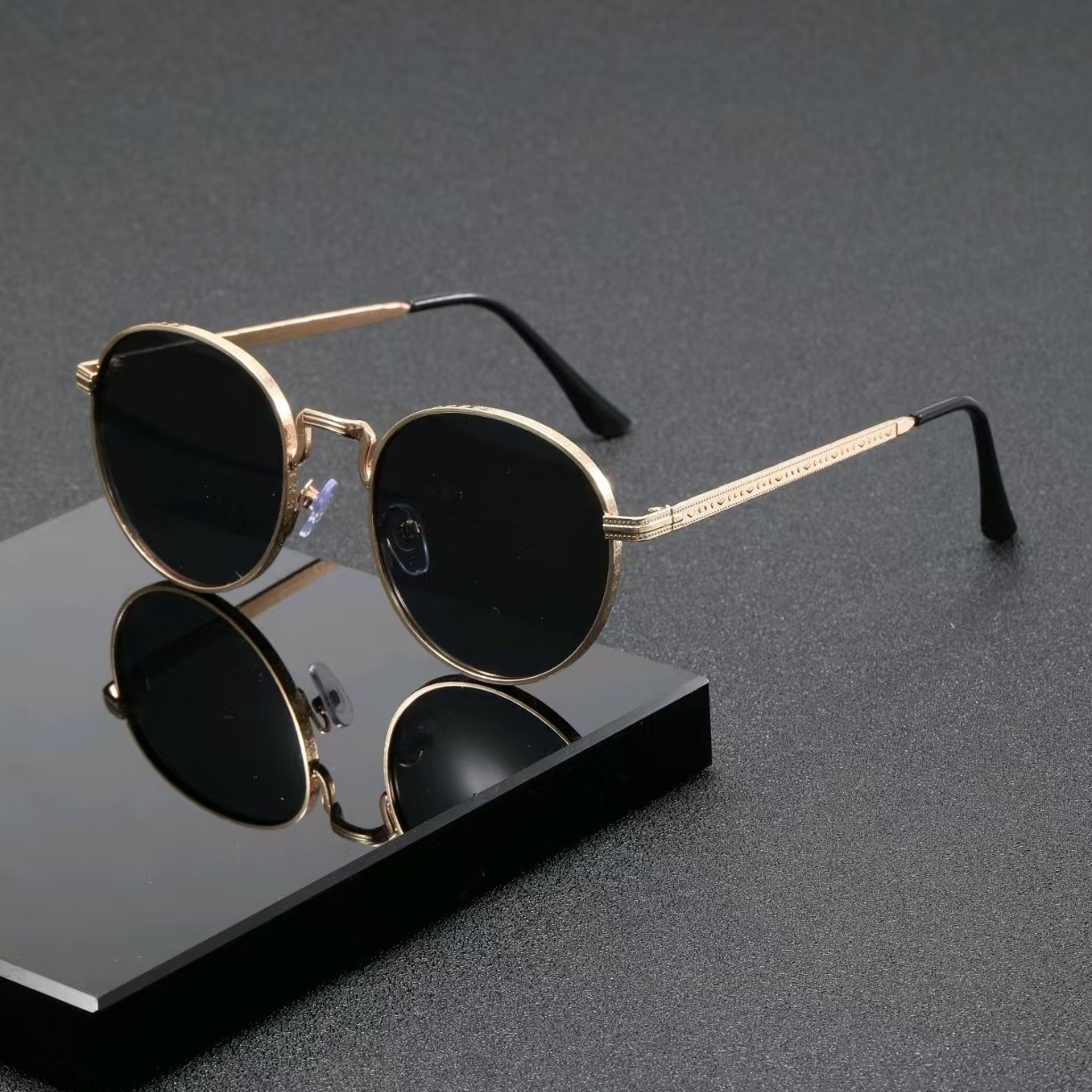 نظارات شمسية كلاسيكية دائرية ا - مراجعة Women'S Accessories Designer وسعره